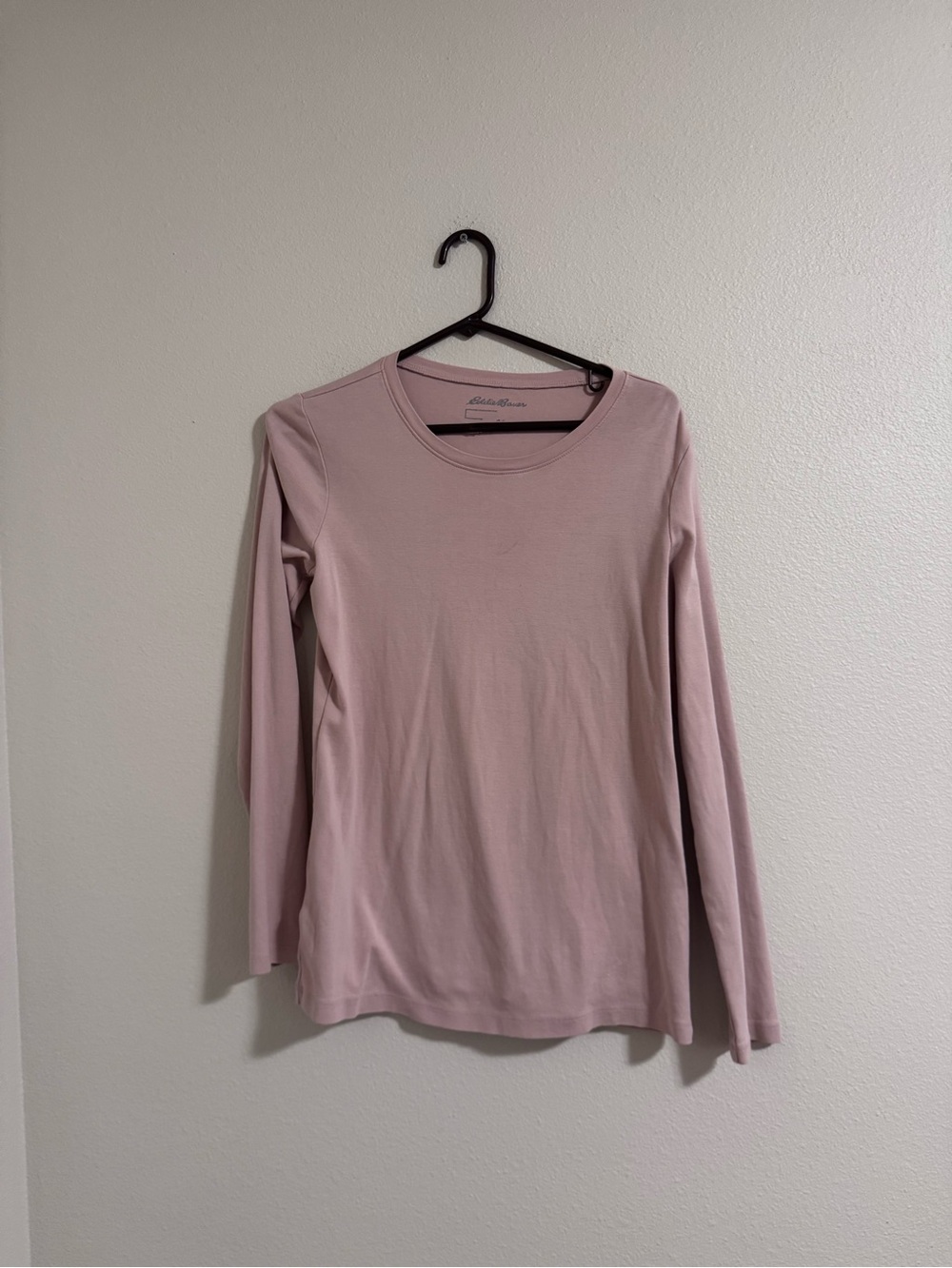 Eddie Bauer Long-Sleeve Crewneck Top in Blush